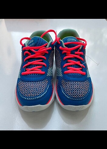 Skechers Yenı.