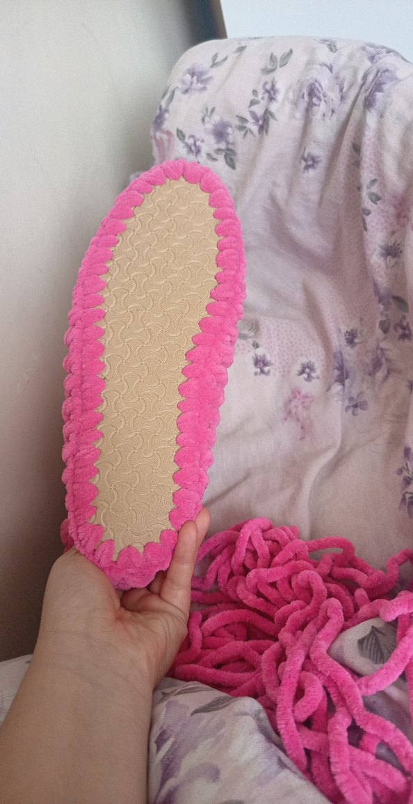 kadife ipten panduf - Görsel 3