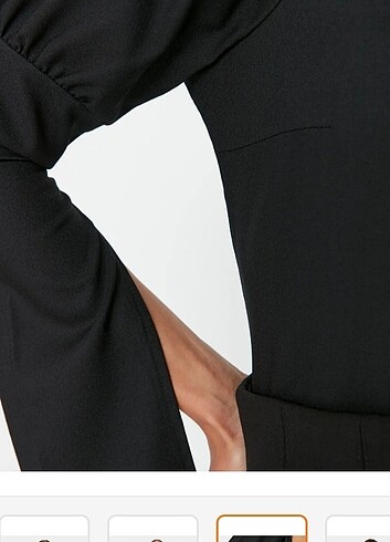 38 Beden siyah Renk kare yaka kol detaylı bluz 