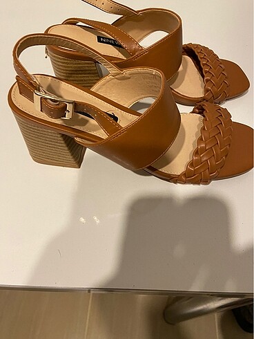 Nine West Sıfır