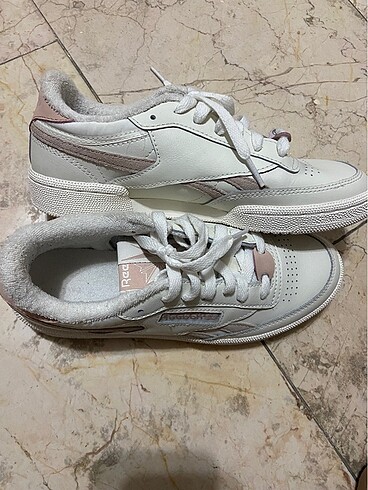 Reebok Hiç kullanılmadı