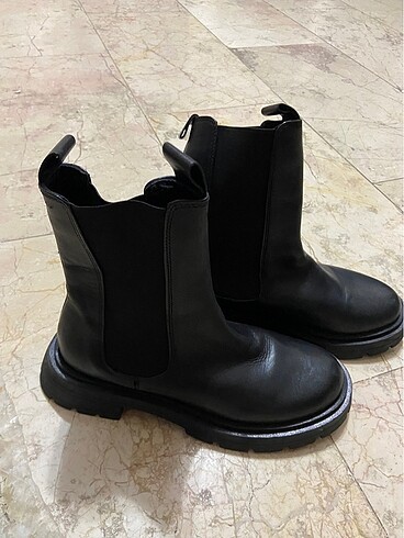 Nine West Almadan sorun lütfen