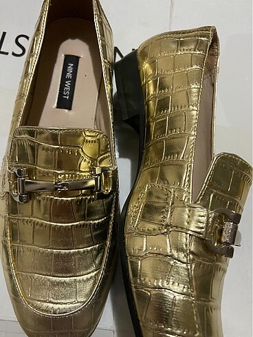 Nine West Almadan satıldımı sorun lütfen
