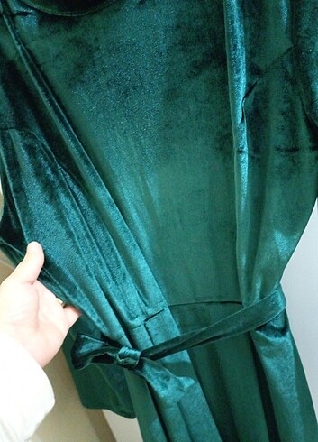 36 Beden yeşil Renk Kadife tesettür elbise
