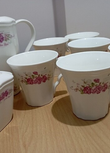 Taç Taç çay seti çay fincanı takımı
