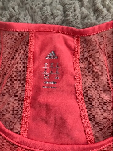 xl Beden Adidas üst