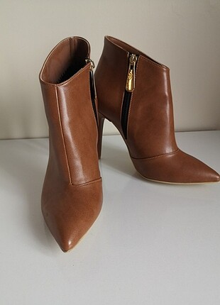 Kahverengi bootie ayakkabı