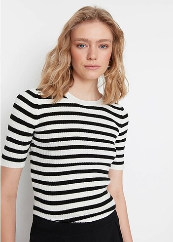 Çizgili Triko Tshirt - Görsel 3