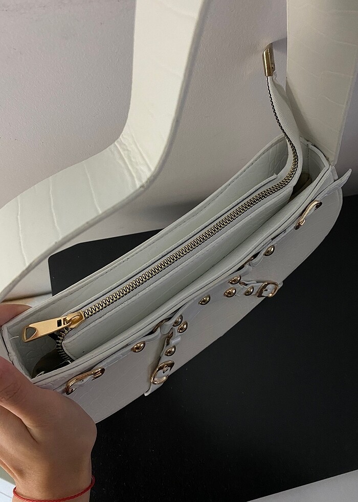 Beyaz kol çantası - Görsel 2