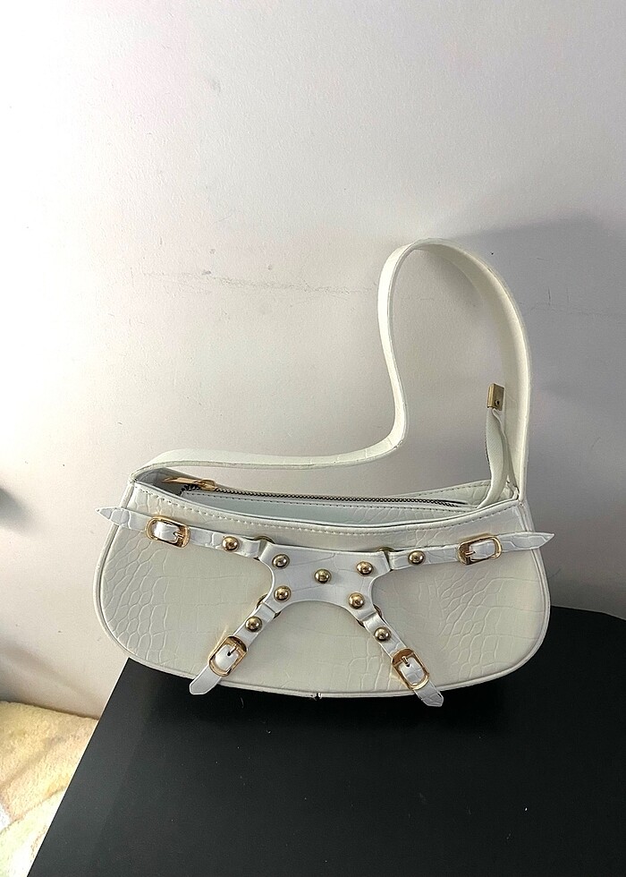 Beyaz kol çantası - Görsel 4