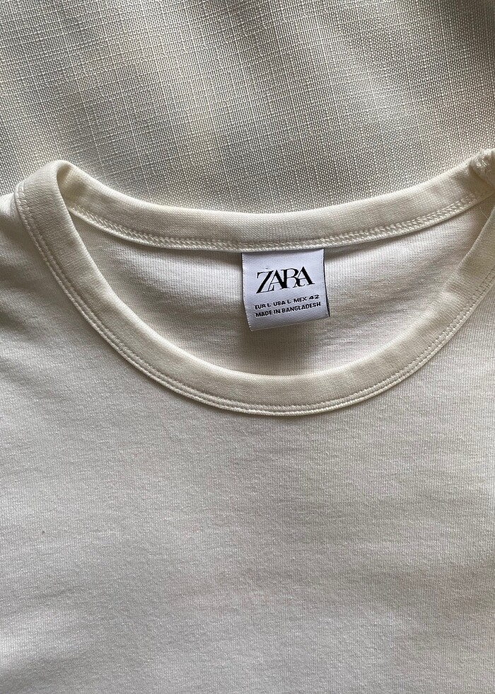 ZARA Beyaz Tişört - Görsel 2