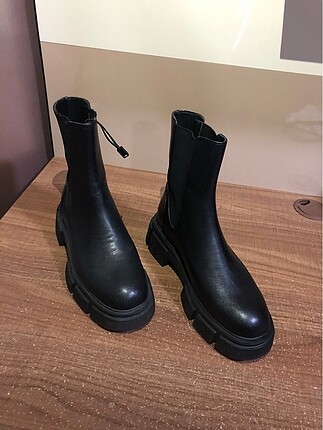 Zara Bot