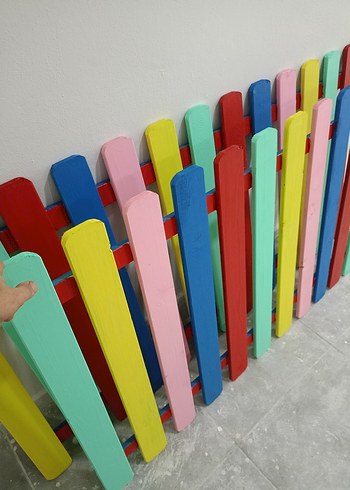 Ikea Çocuk Yatakları için Renkli Ahşap Korkuluk