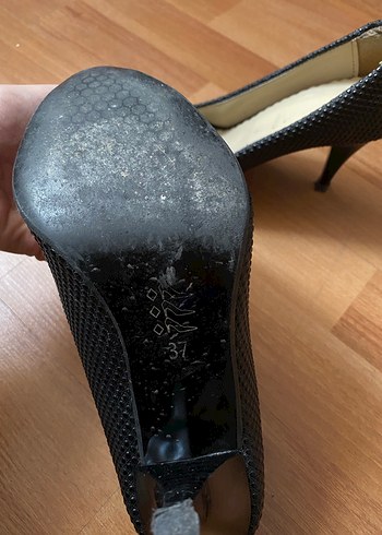 Mango Siyah Stiletto Topuklu Ayakkabı