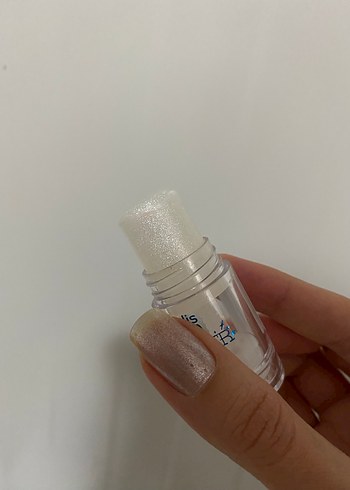 Beaulis Stick Aydınlatıcı - Görsel 2