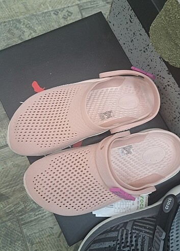 Crocs Crocs Literide 360 Clog Unisex Terlik PEMBE