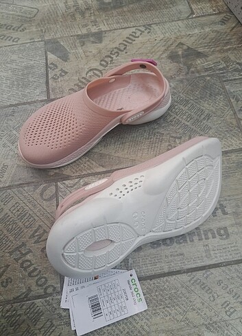 38 Beden pembe Renk Crocs Literide 360 Clog Unisex Terlik PEMBE