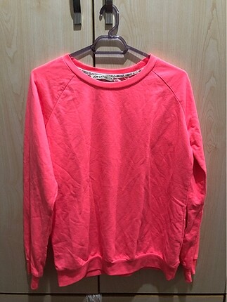 Fosforlu pembe ince sweatshirt