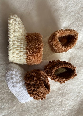 Kız Çocukları için Örgü Sıcak Ev botu - Görsel 7