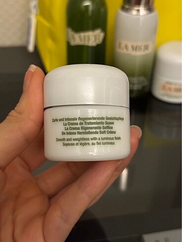 Beden Renk La mer moisturizing cream