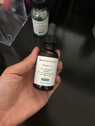 Skinceuticals serum 10