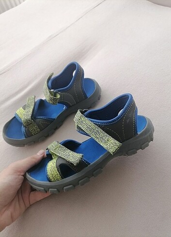 Decathlon erkek çocuk sandalet