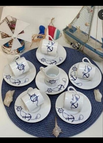 Seramik 6 lı Kahve ve espresso fincanı. Renk açık krem.