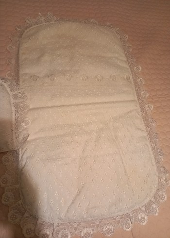 Beyaz Keten Çocuk Uyku Seti Dantelli - Görsel 3