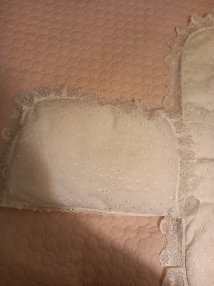 Beyaz Keten Çocuk Uyku Seti Dantelli - Görsel 2