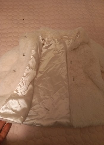 Beyaz Peluş kiz bebek 9 aylik - Görsel 2