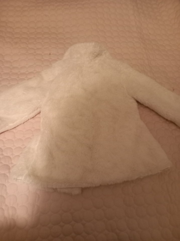 Beyaz Peluş kiz bebek 9 aylik - Görsel 3