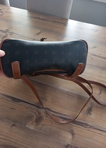 Kahverengi Deri Kadın Sırt Çantası - Görsel 7