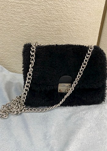 Siyah Kürklü Kadın Çanta - Görsel 2