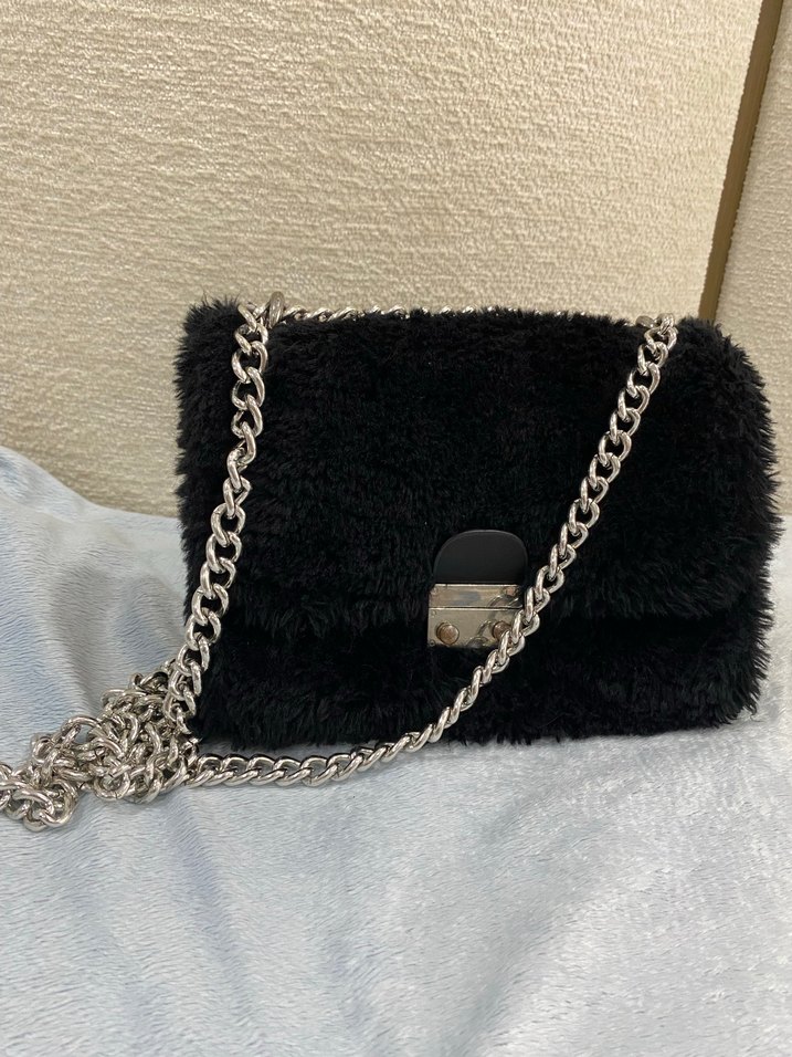 Siyah Kürklü Kadın Çanta - Görsel 2