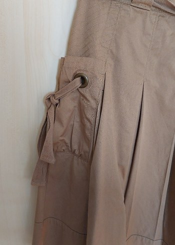 Bej Pilili Kısa Etek - Görsel 3