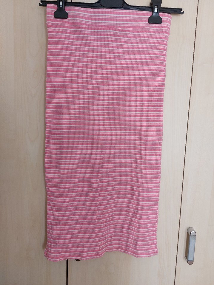 Pembe Çizgili Yırtmaçlı Dar Etek - Görsel 3