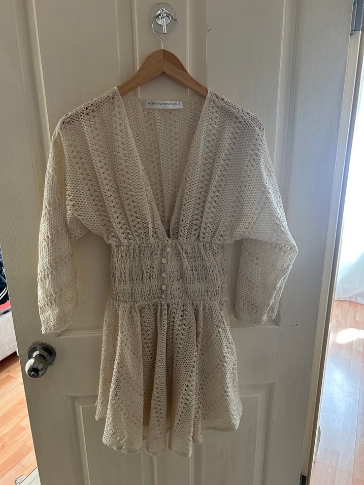 Trendyol x Moeva Plaj Elbisesi - Görsel 3