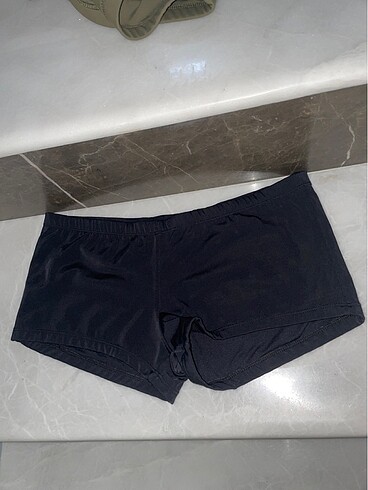 penti bikini şortu