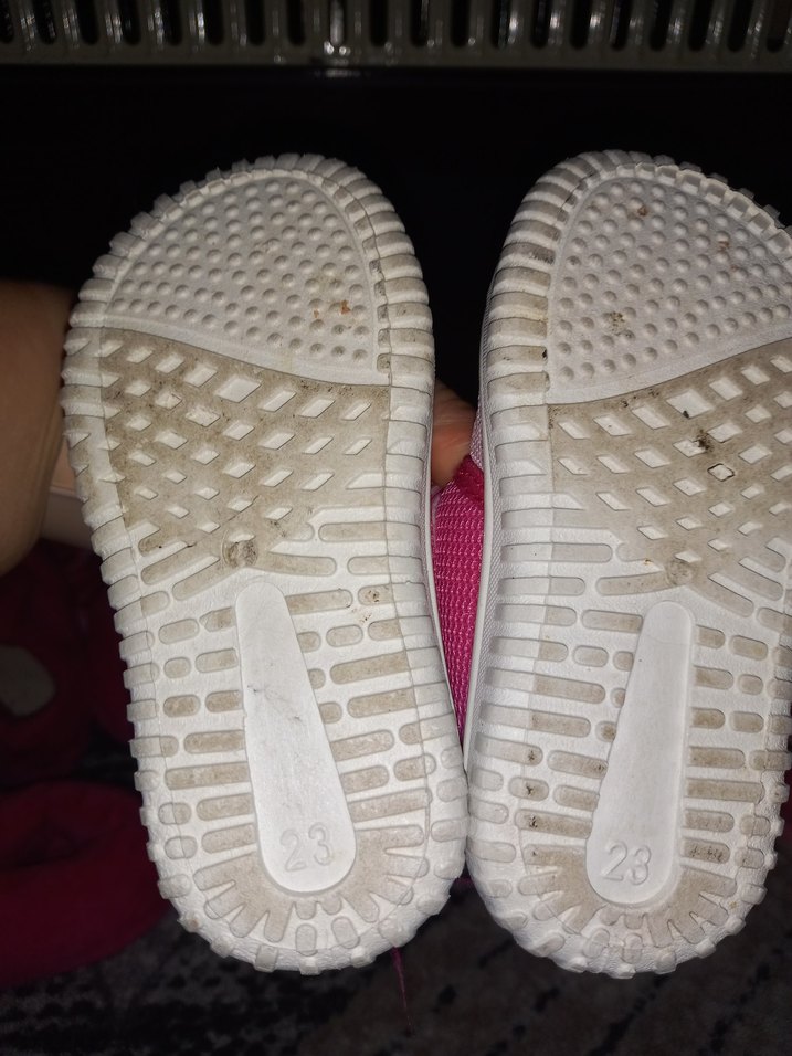 Kız Çocuk Renkli Nakışlı Sıcak Peluş Terlik - Görsel 3