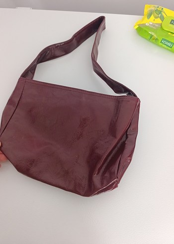 Mango Bordo Deri Fermuarlı Kadın Çanta
