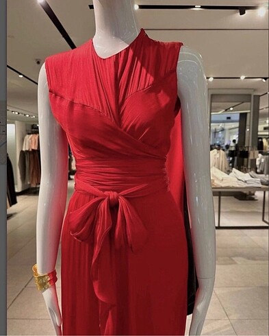 Zara saten kırmızı şık elbise