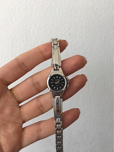  Beden gri Renk Omax mini vintage gümüş kol saati