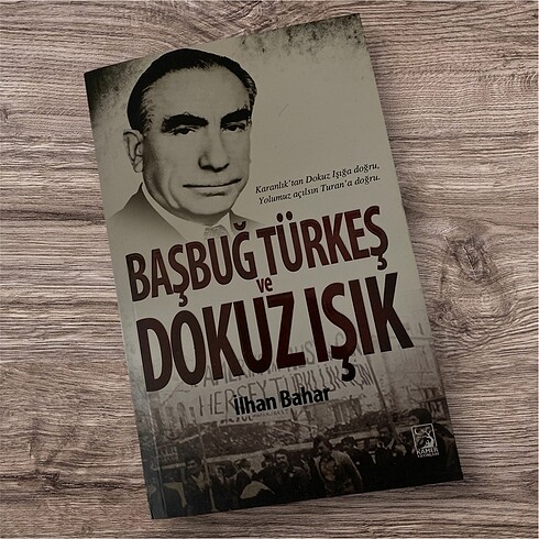 Başbuğ Türkeş Dokuz Işık