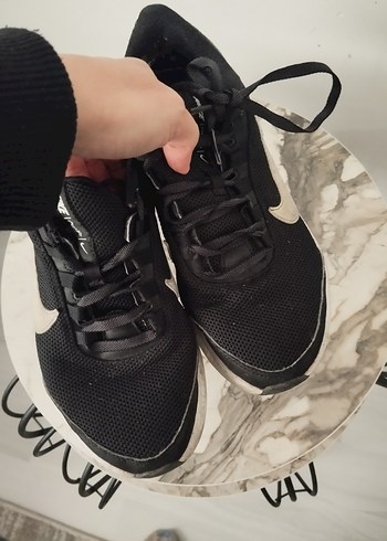 Siyah Bağcıklı Nike Spor Ayakkabı - Görsel 5
