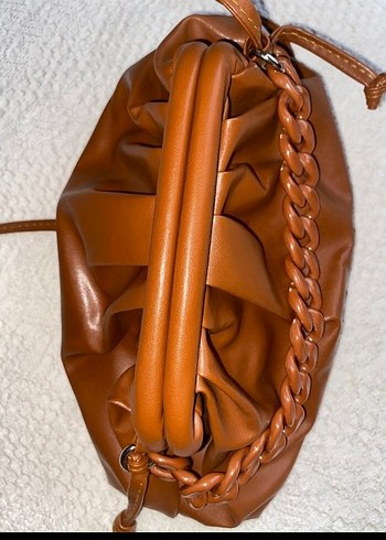 Zincir Detaylı Kahverengi Deri Kadın Çanta - Görsel 3