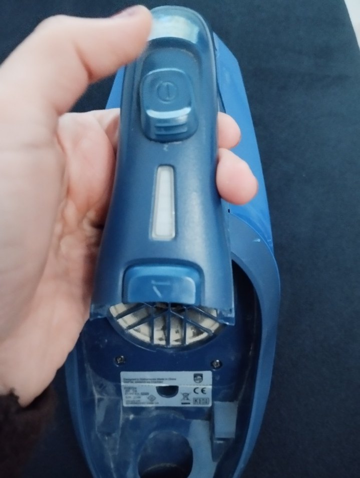 Philips dikey supurge aparati - Görsel 4