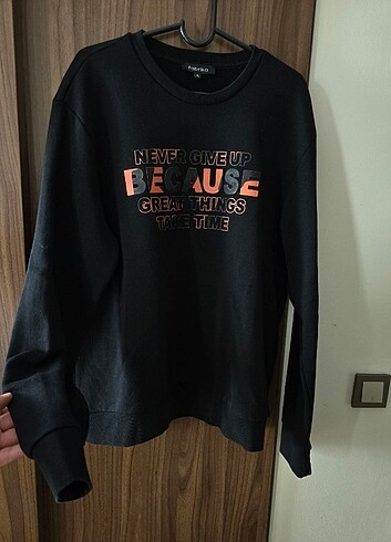 Fabrika Sweatshirt