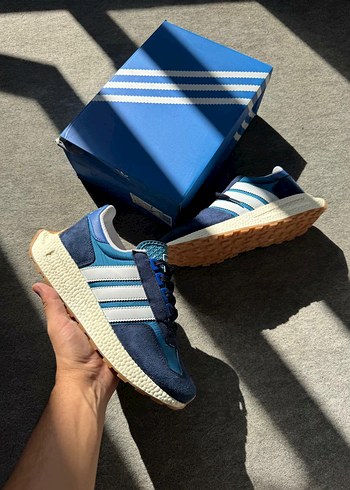Adidas mavi Sneaker