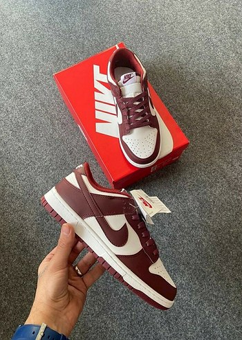Nike Dunk Bordo