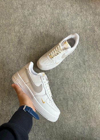Nike Air Force essential grey